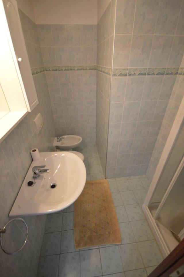 Riva Mare Apartment Рива-Лигуре Экстерьер фото